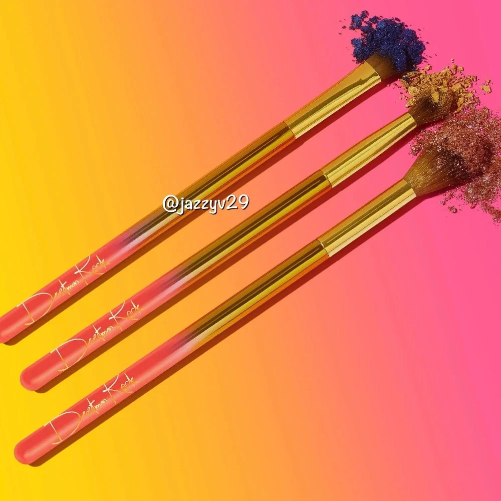 Bretman Rock x Wet n Wild Eyeshadow Placement Brush